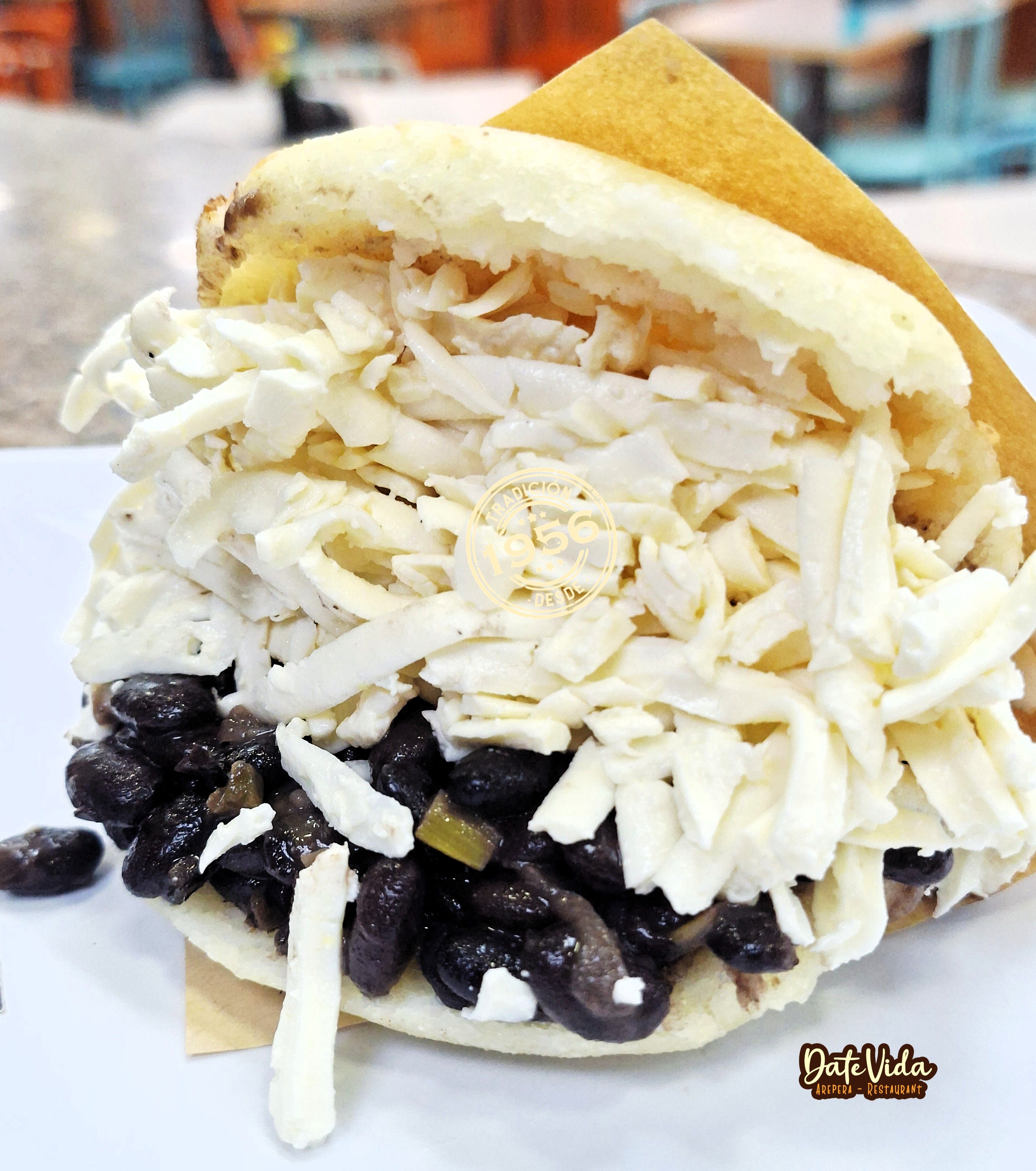 Arepa Domino