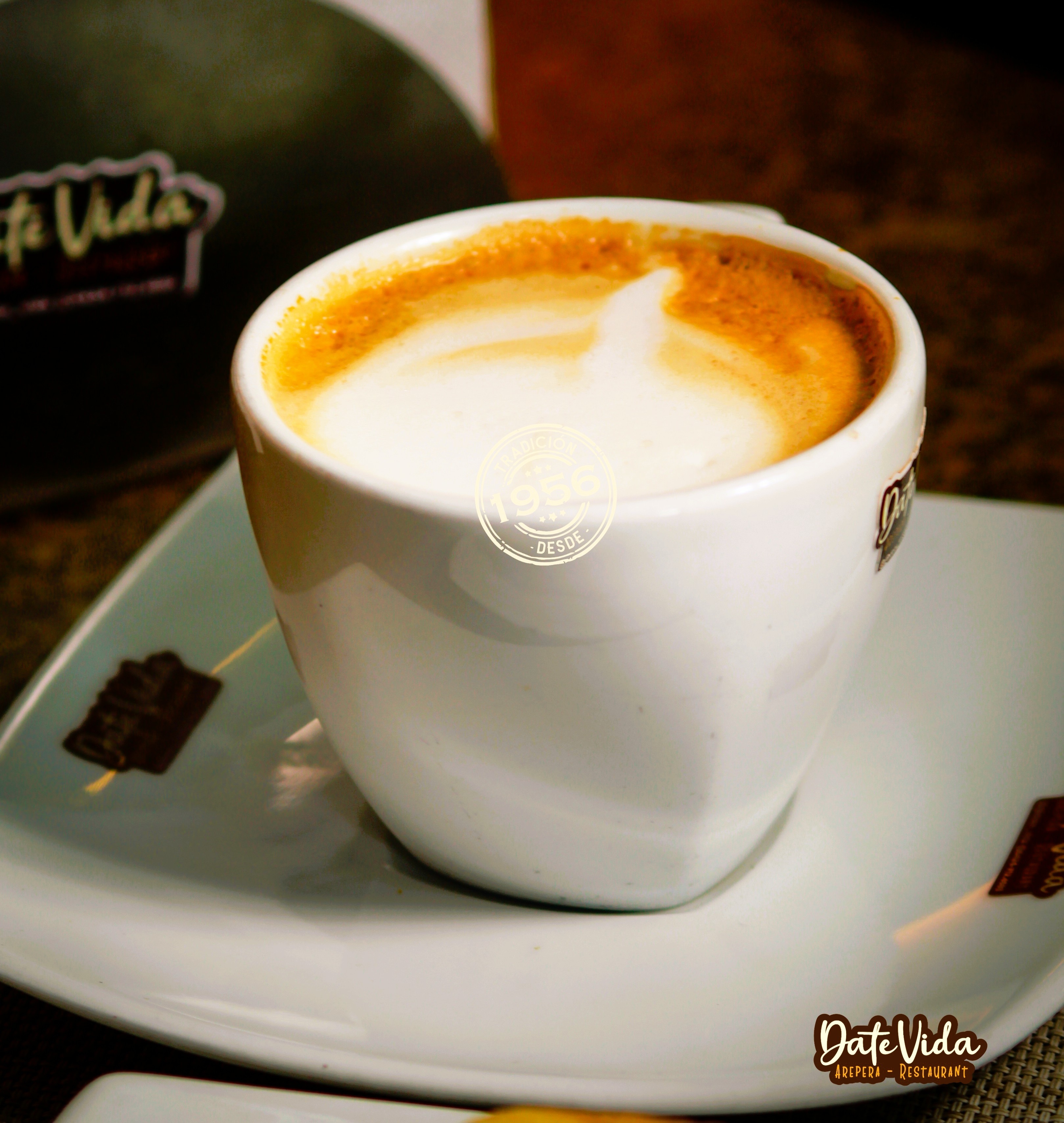 Café Expreso Marrón Gde (Capuchino)
