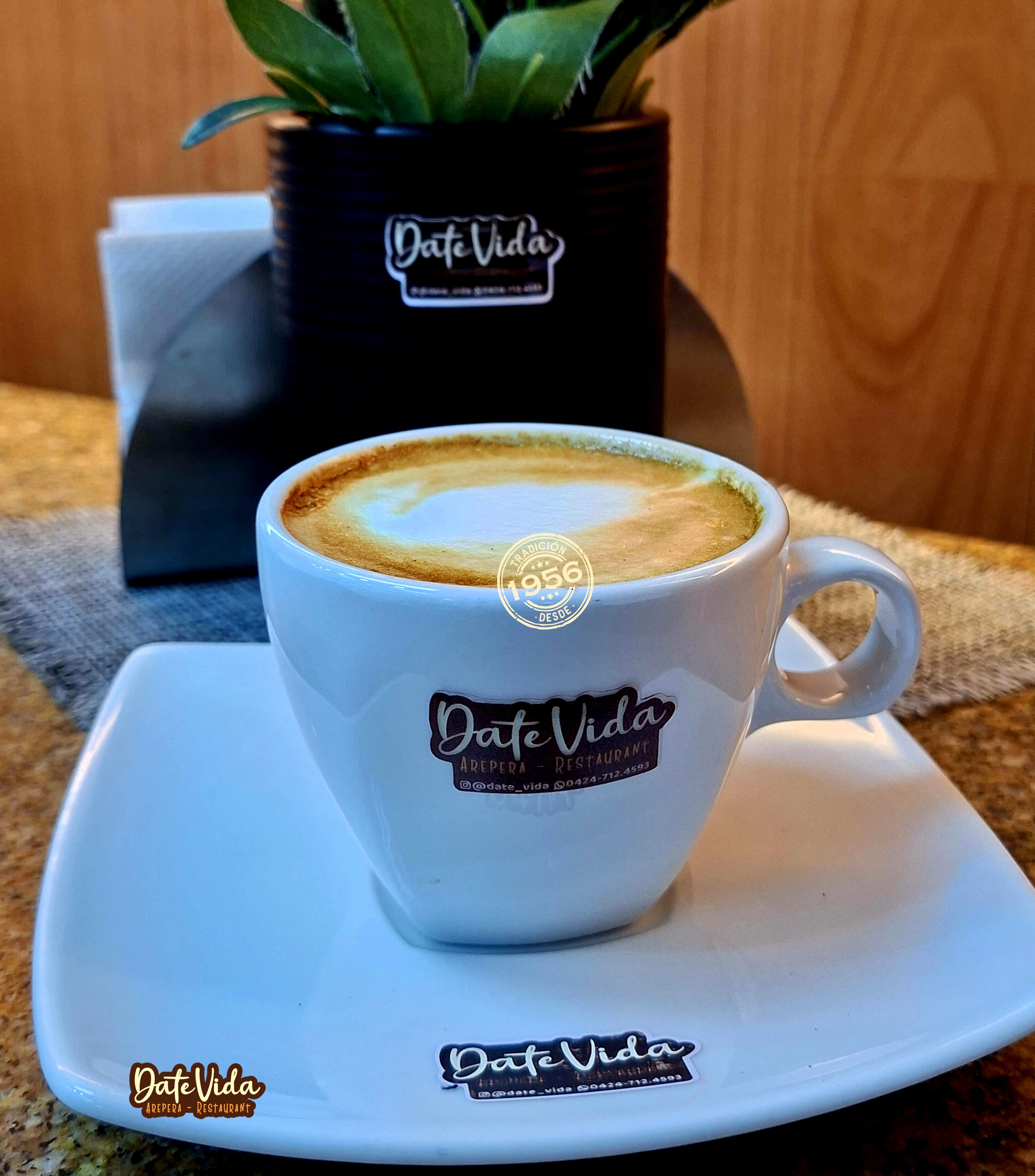 Cafe Expresso Marrón Pqño (Capuchino)